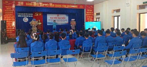 Văn nghệ.jpg