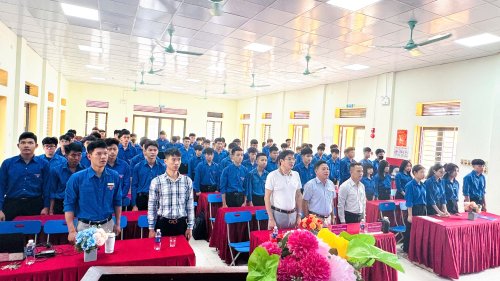 gen-h-tập thể kết nạp đo&agrave;n.jpg